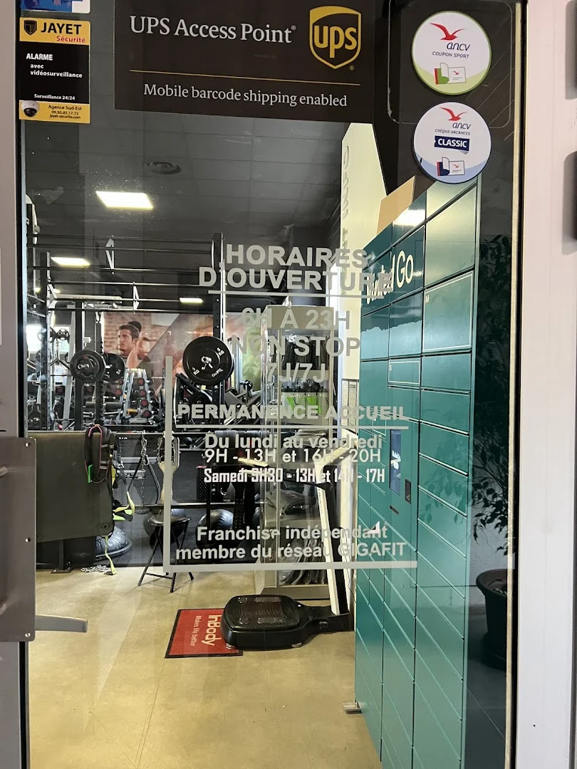 Cours de Yoga à Fréjus — EvolveGym